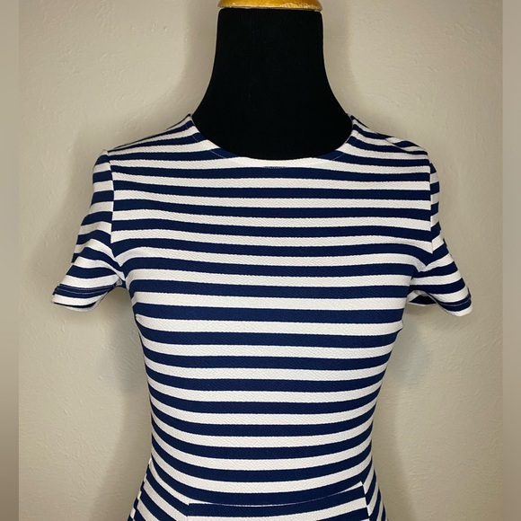 NWOT Divided Navy/White Striped Dress Size 4 - Picture 2 of 7